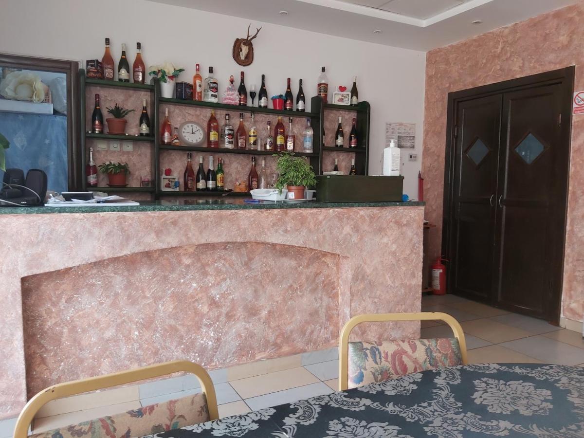 Hotel River Târgu Jiu المظهر الخارجي الصورة