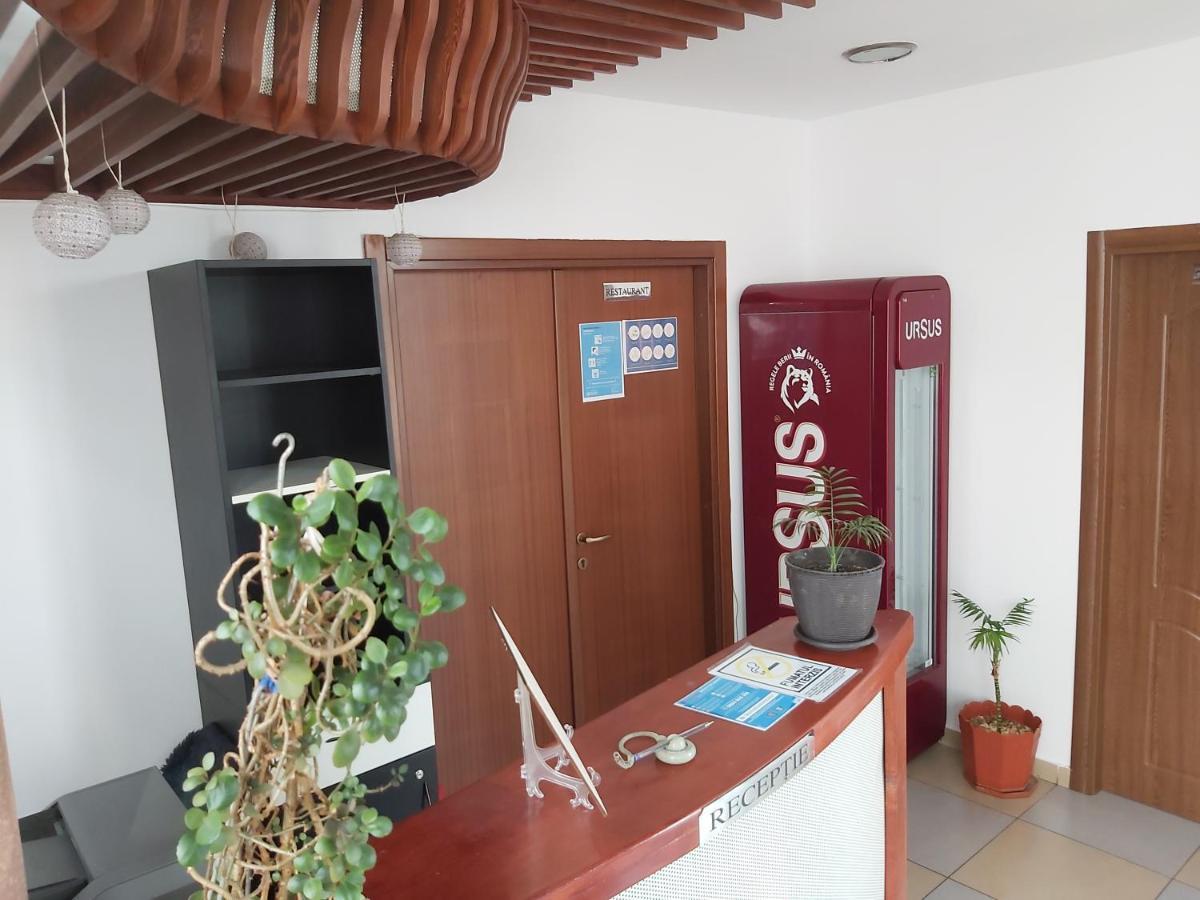 Hotel River Târgu Jiu المظهر الخارجي الصورة