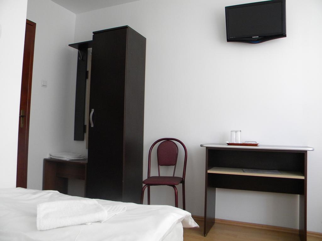 Hotel River Târgu Jiu المظهر الخارجي الصورة