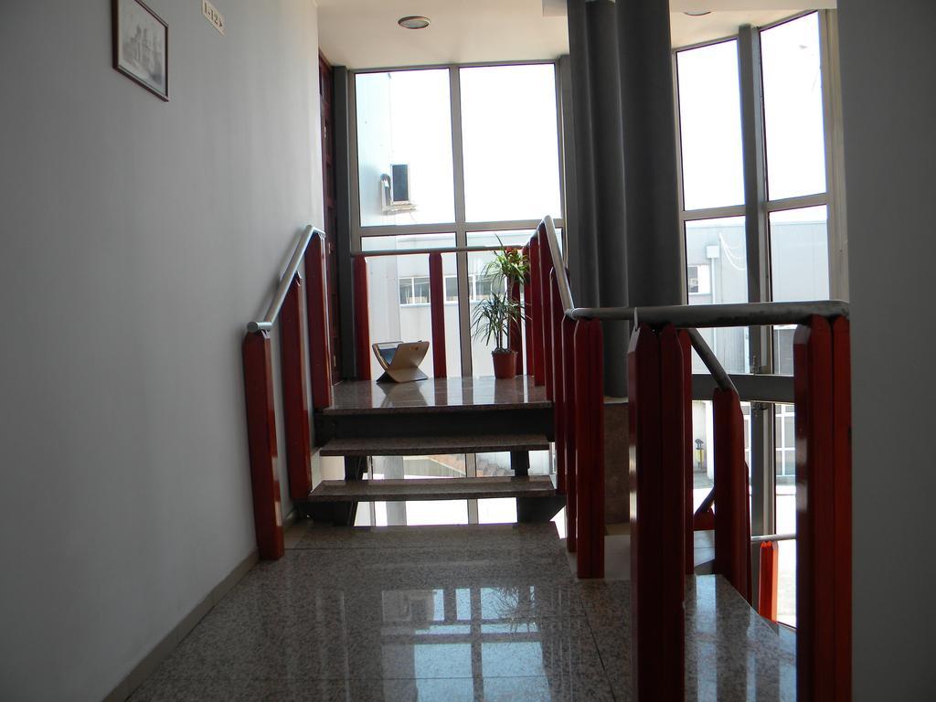 Hotel River Târgu Jiu الغرفة الصورة